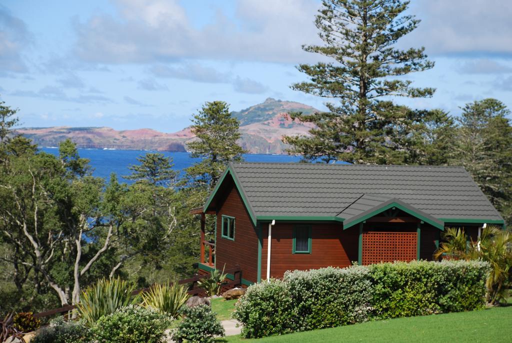 Coast Norfolk Island Apartment Burnt Pine Room photo