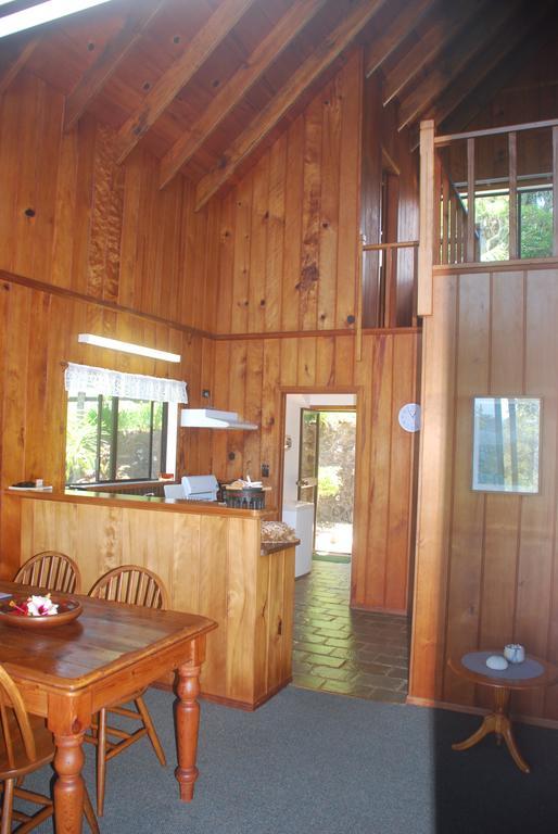 Coast Norfolk Island Apartment Burnt Pine Room photo